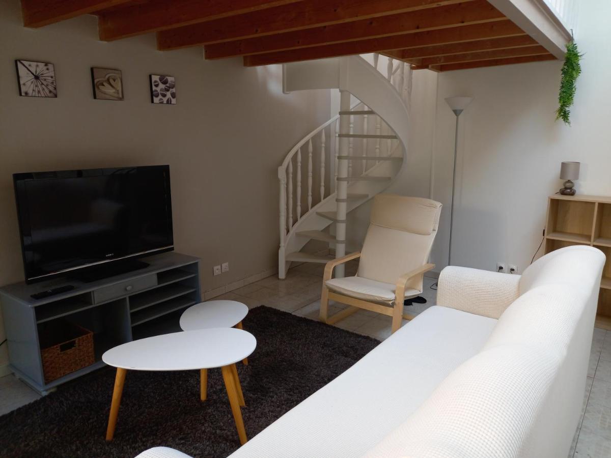 Studio Proche Paris Et Disneyland Paris Шампиньи-сюр-Марн Экстерьер фото